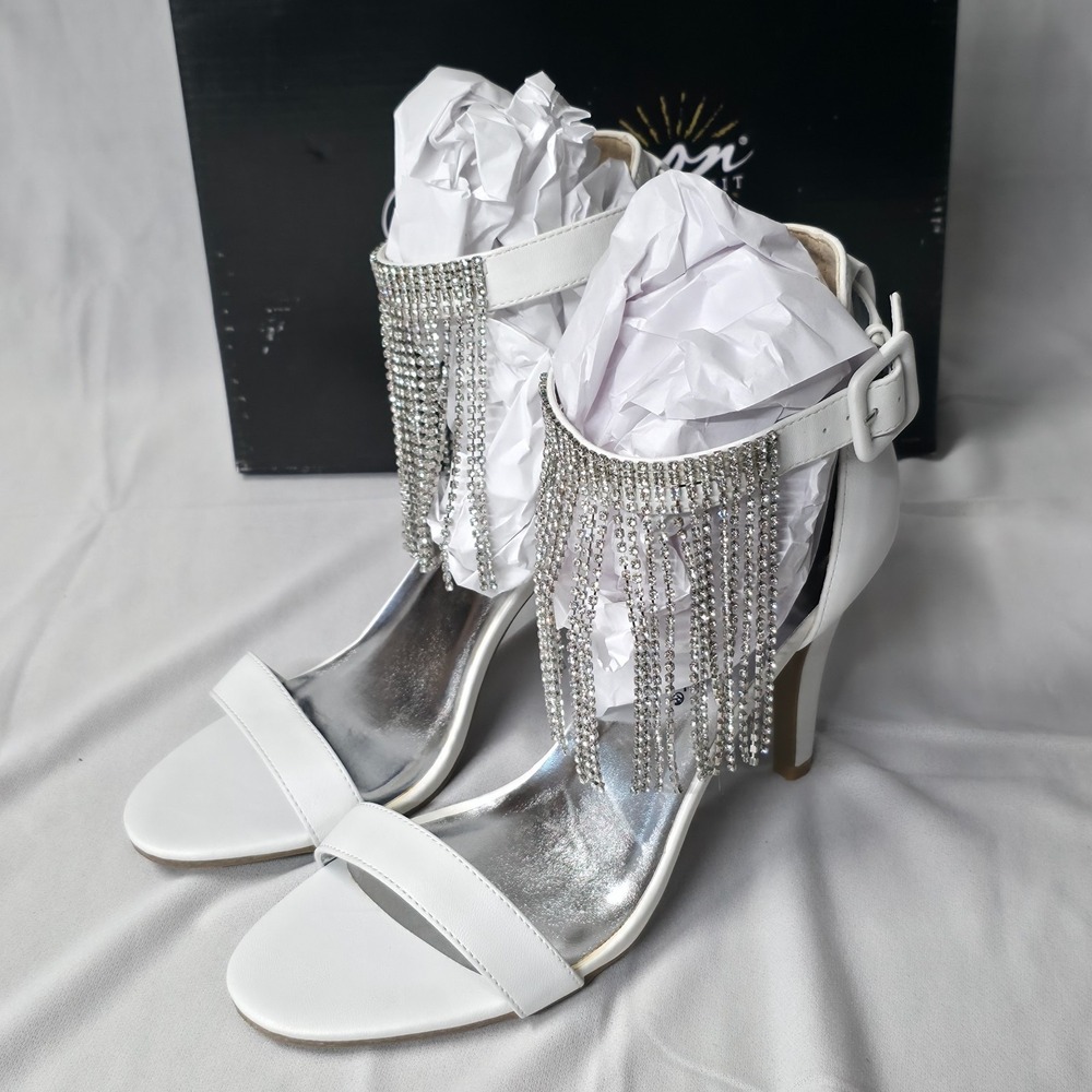 Beacon Women's Glamour Rhinestone White Heels Size 9M‎ NIB